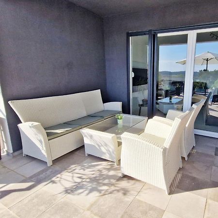 Villa Pura Vida With Sea View بولا المظهر الخارجي الصورة